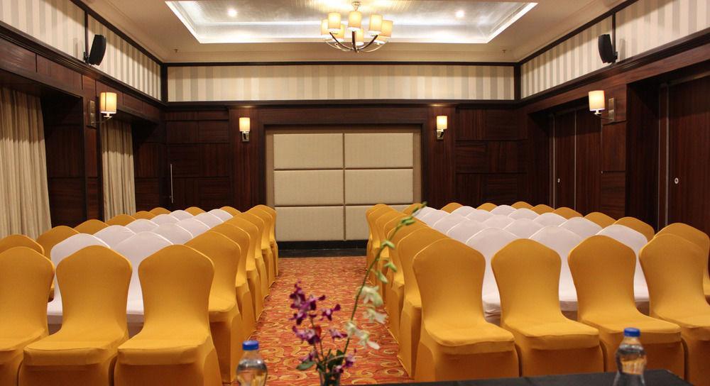 Quality Inn Viha Kumbakonam Buitenkant foto