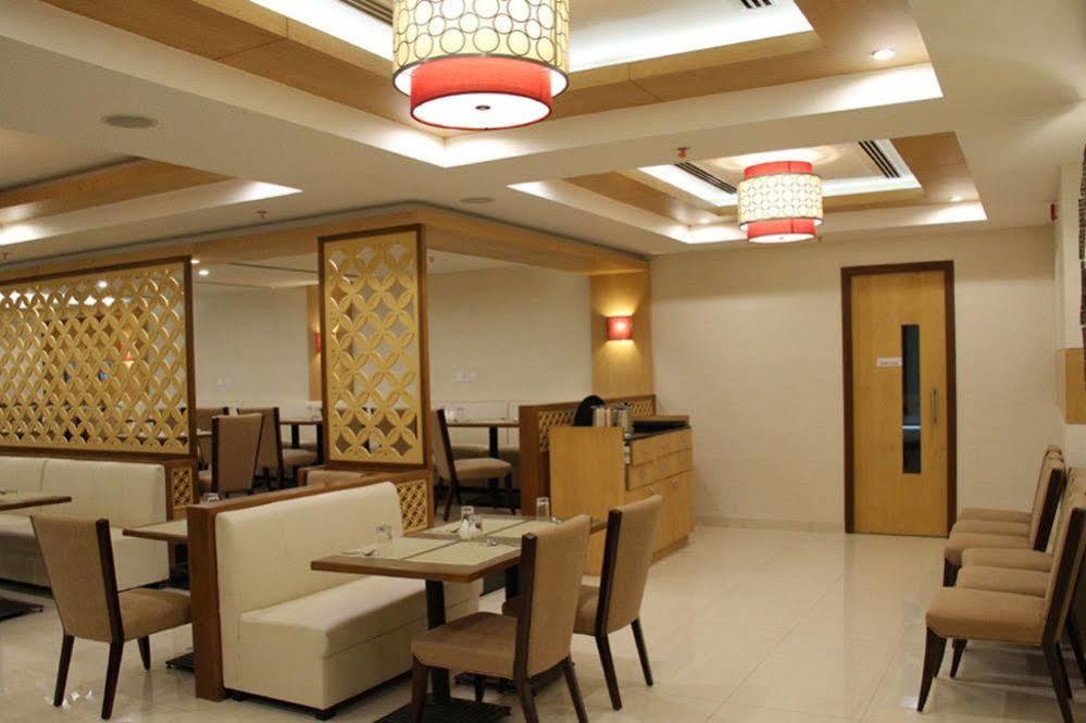 Quality Inn Viha Kumbakonam Buitenkant foto
