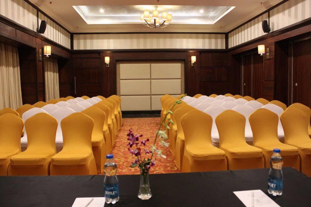 Quality Inn Viha Kumbakonam Buitenkant foto